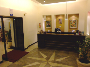 プラダラウンジ入口